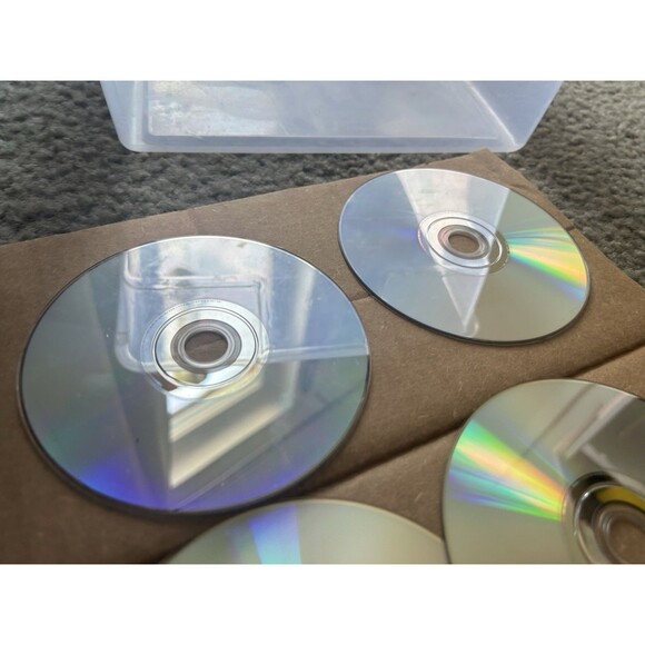 Nintendo Wii Video Game Lot Of 6 Sonic Colors, Spongebob + More DISCS ONLY - Picture 6 of 8